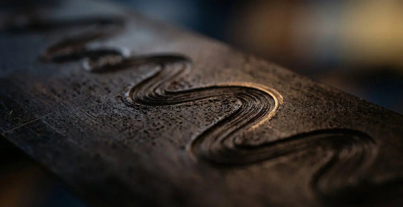 Extreme close-up macro view of studio audio waveform at the critical 30-second mark showing detailed sound textures and engagement patterns